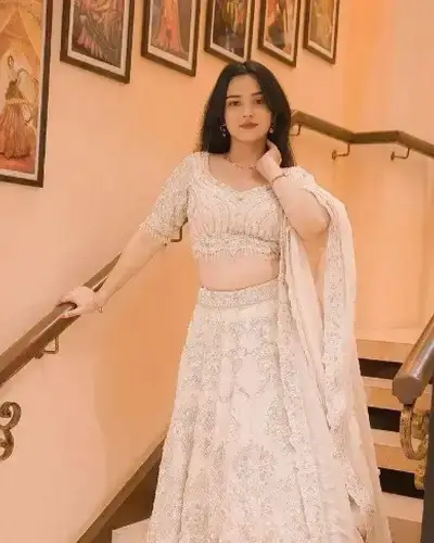 Escort Service In Shahjahanpur